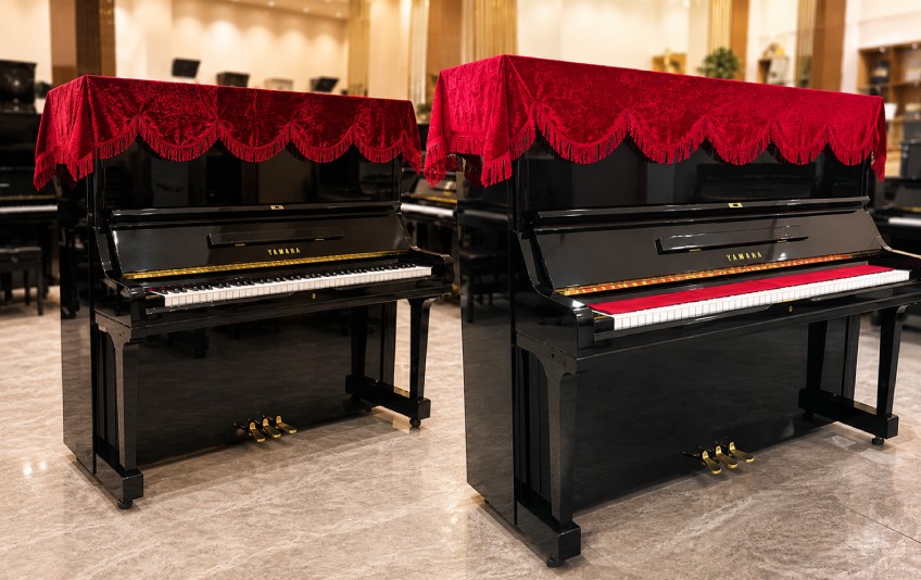 Giá Piano Yamaha UX bao nhiêu? Có nên mua trong năm 2026?